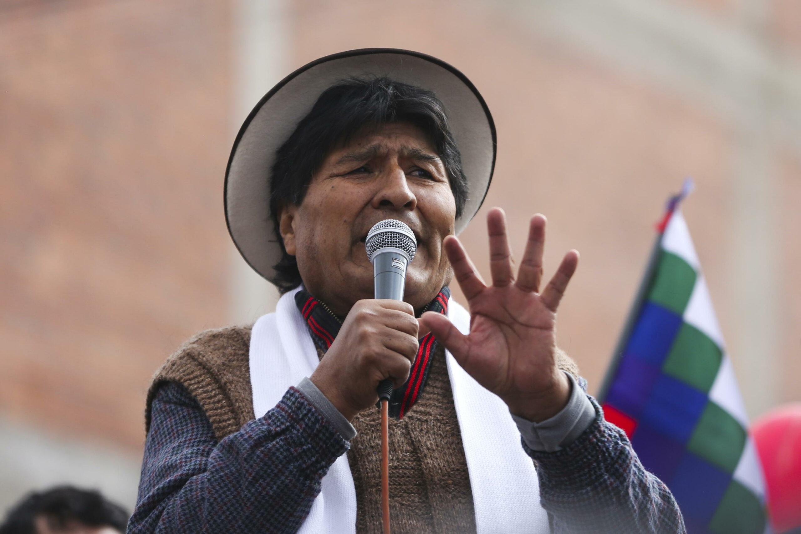 Bolivia: ex presidente Morales indice marcia contro attuale presidente Arce