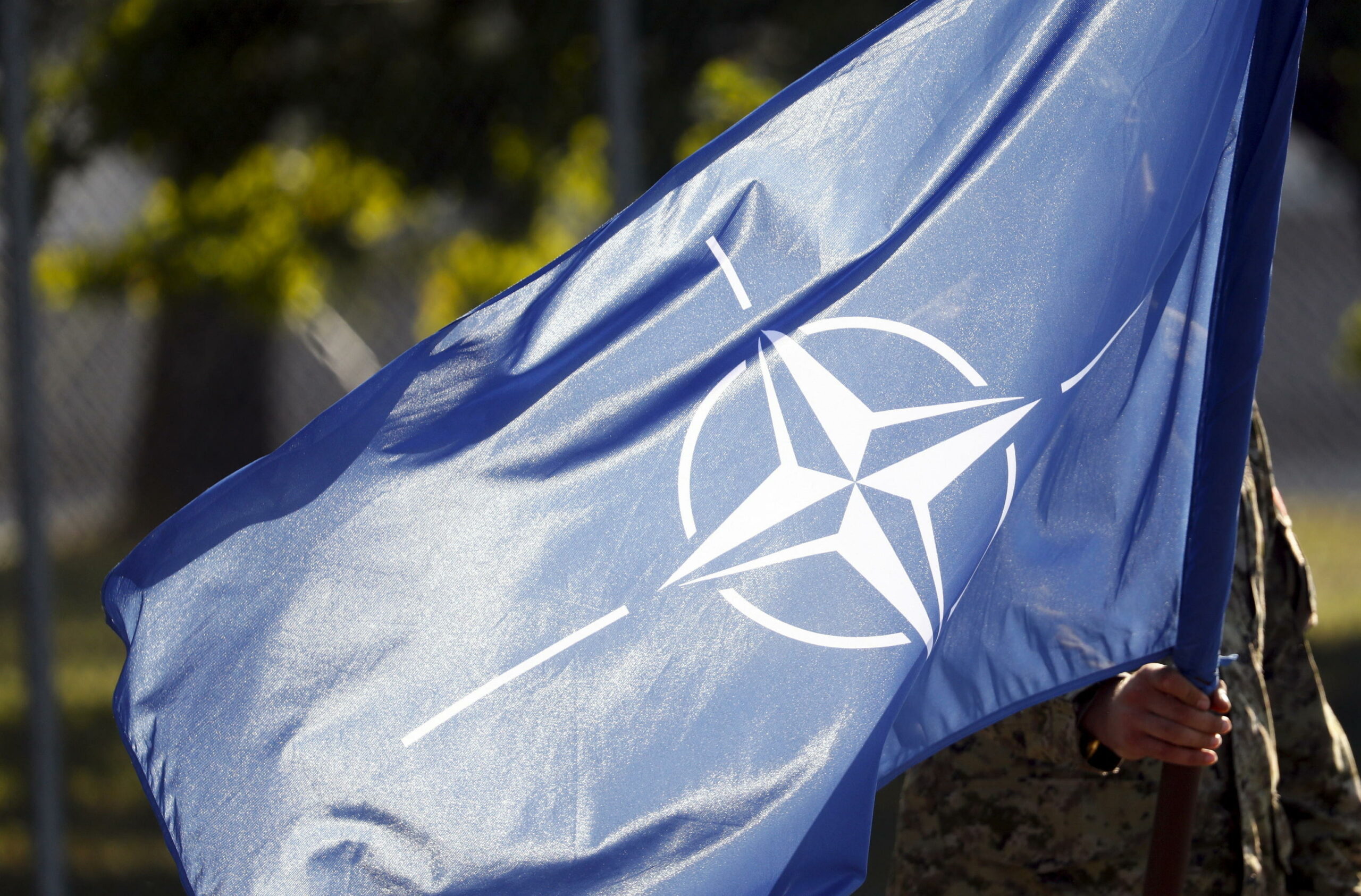 Washington Post: NATO sta valutando misure concrete per adesione dell’Ucraina