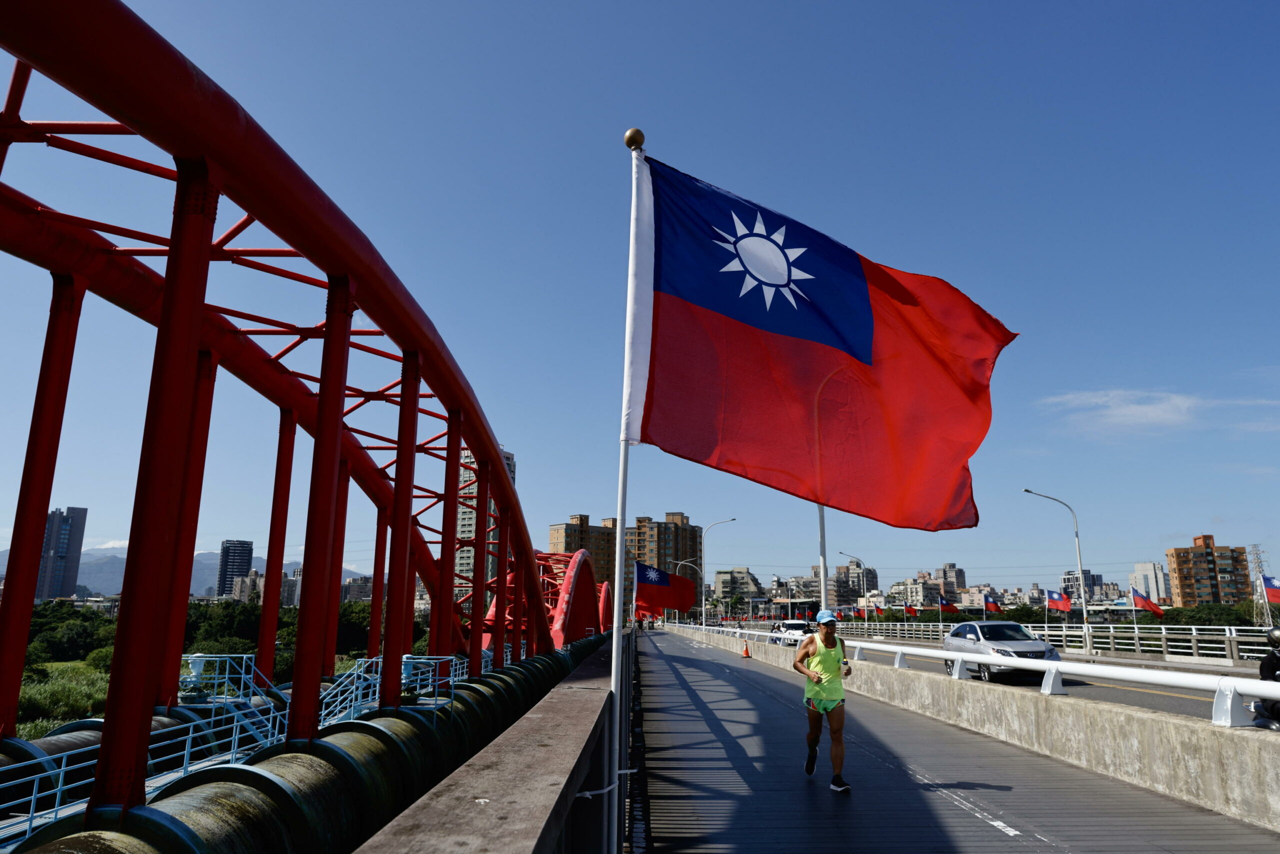 Cina dichiara che non rinuncerà all’uso della forza contro Taiwan