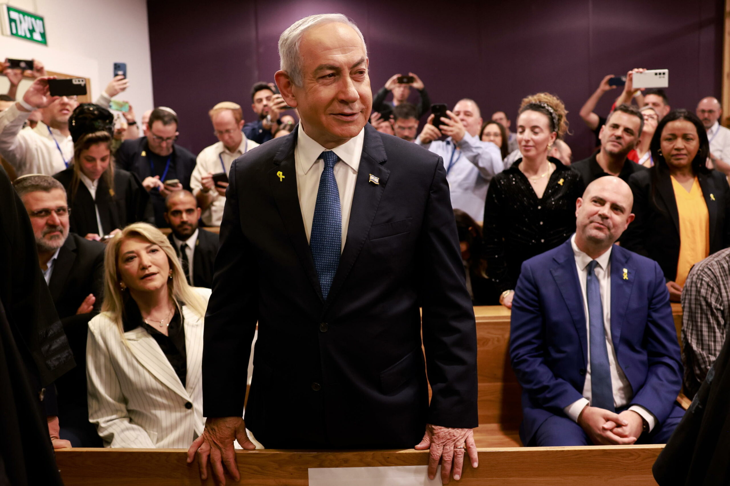 Netanyahu denuncia “accuse assurde” nel suo processo per corruzione