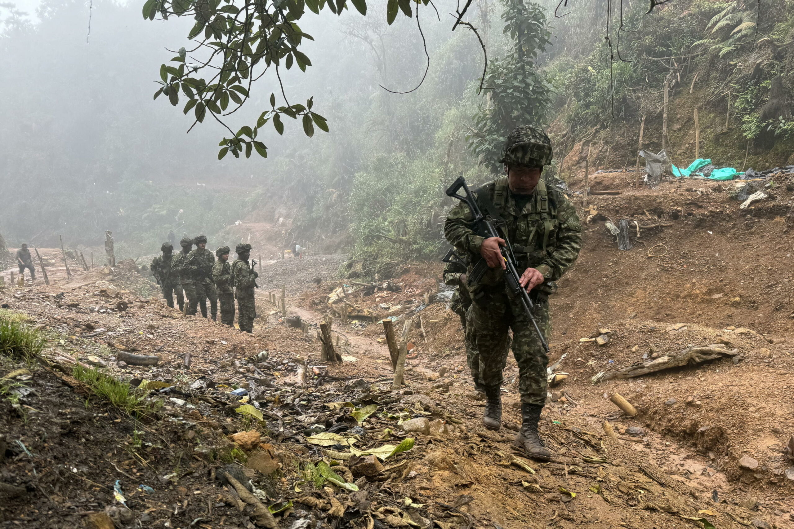 Oltre 80 morti in Colombia dopo fallimento negoziati con ribelli