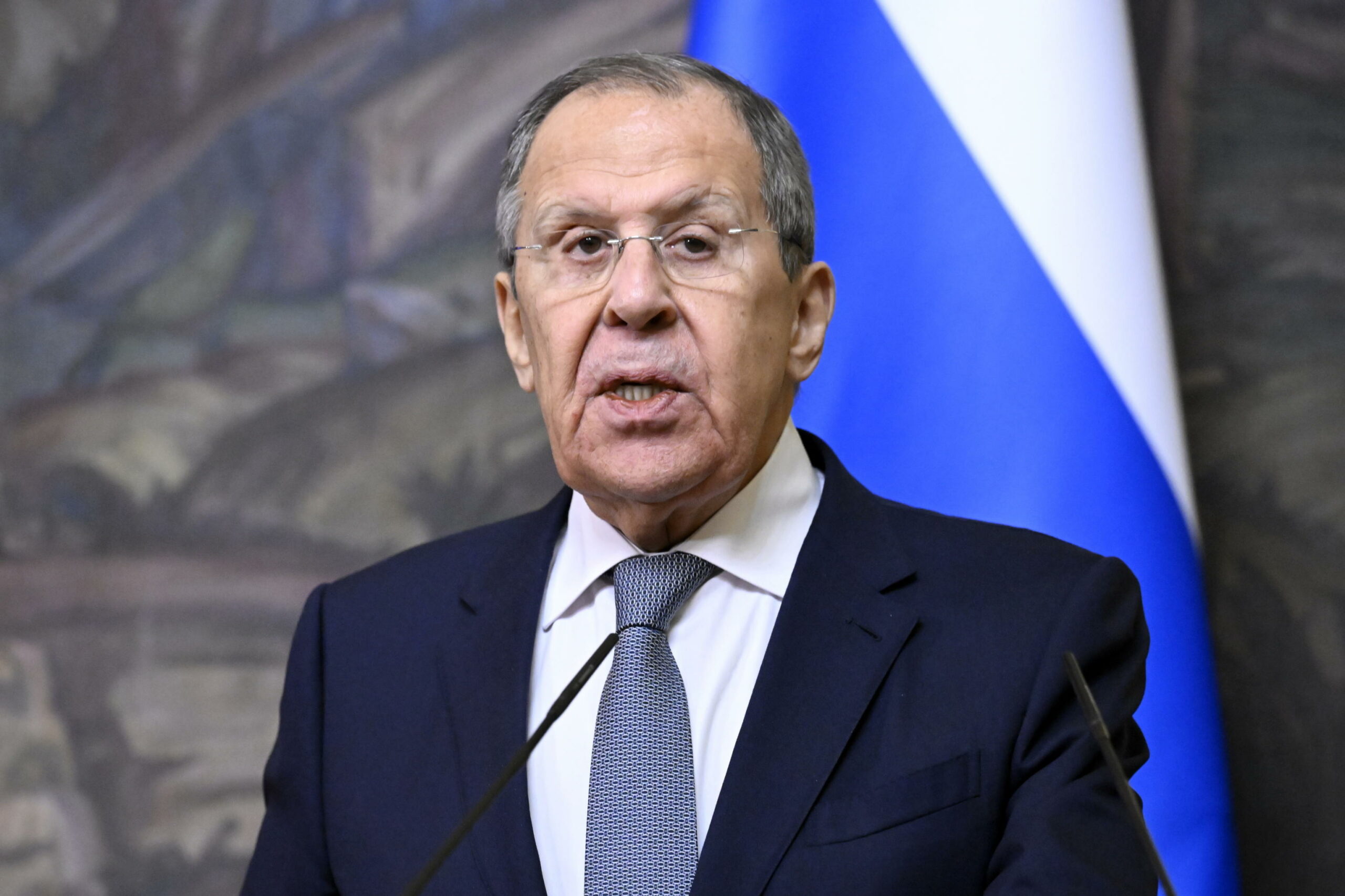 Lavrov: “Ucraina e Occidente non sono pronti per colloqui di pace”