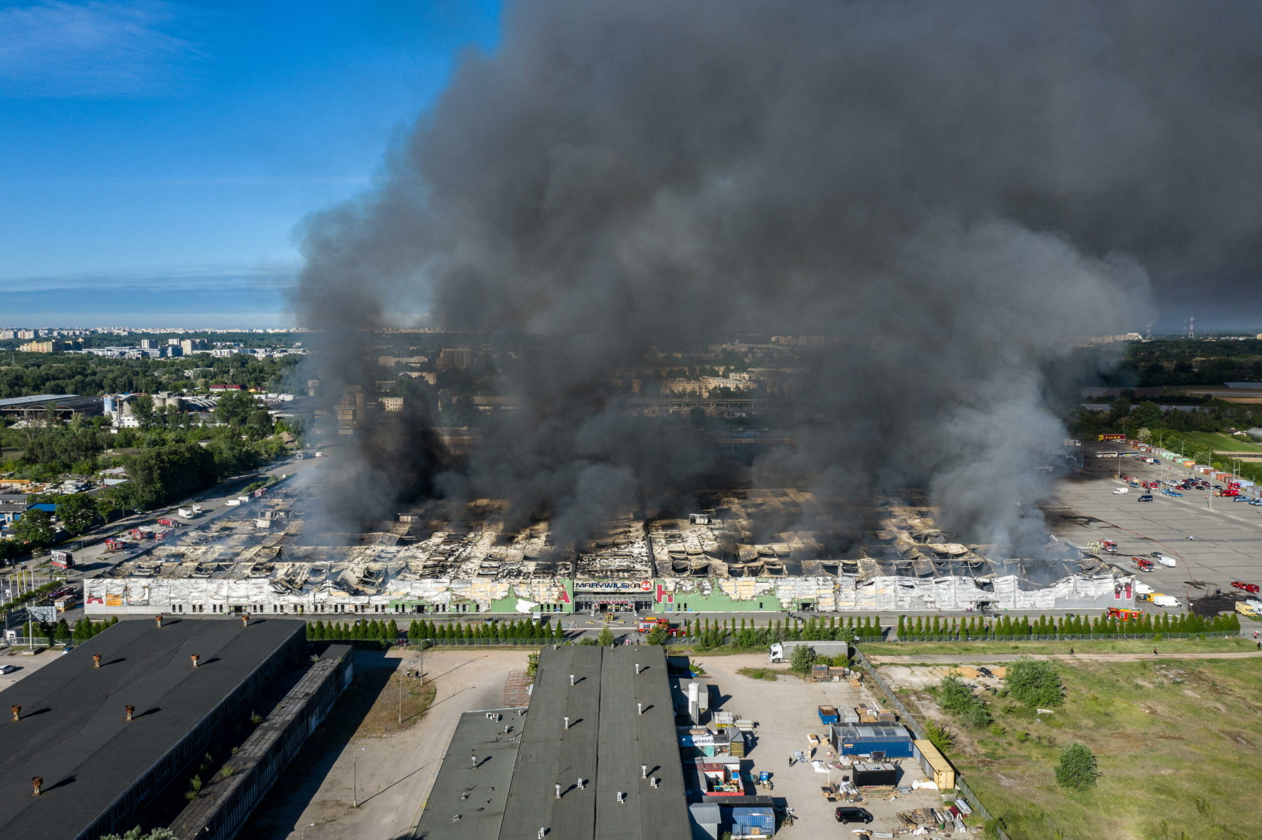 Lituania accusa Russia per incendio all’Ikea di Vilnius